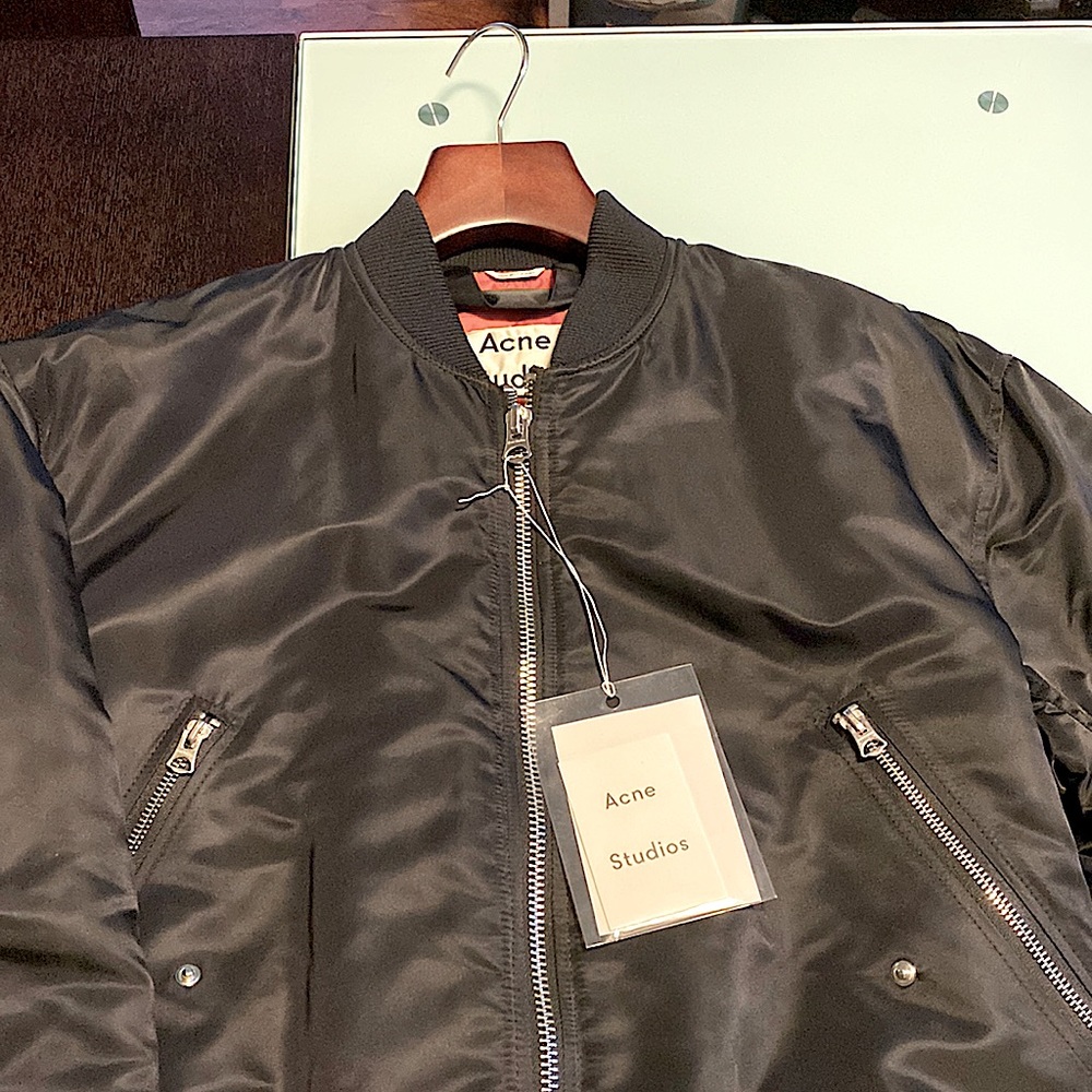Acne Studio Blk Nylon Oversize Bomber w orange lining. Gather sleeve detail.